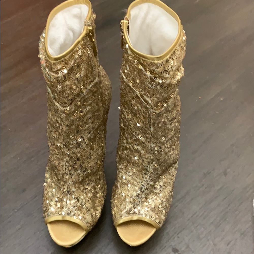 Gold sequence rhinestone 5 inch high heels
